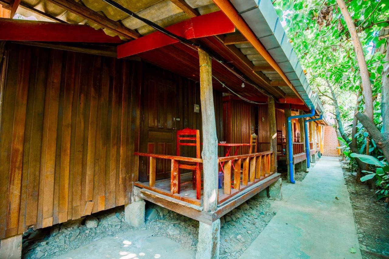 Molina Bungalows Vang Vieng Exterior foto